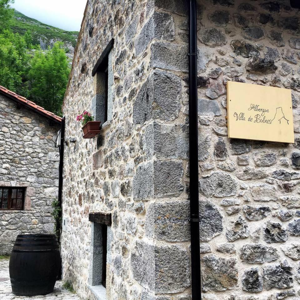 Albergue Villa De Bulnes Exterior foto